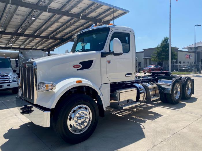 2026 Peterbilt 567-2
