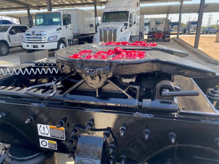 2026 Peterbilt 567-10