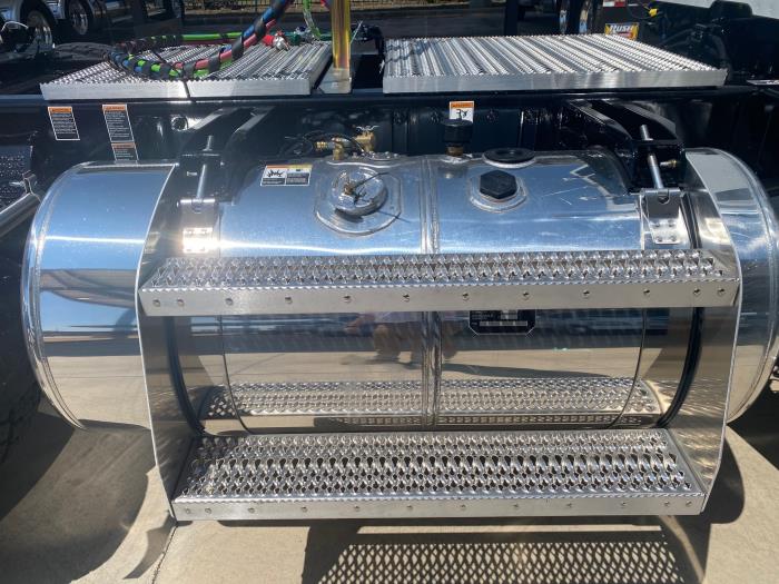 2026 Peterbilt 567-9