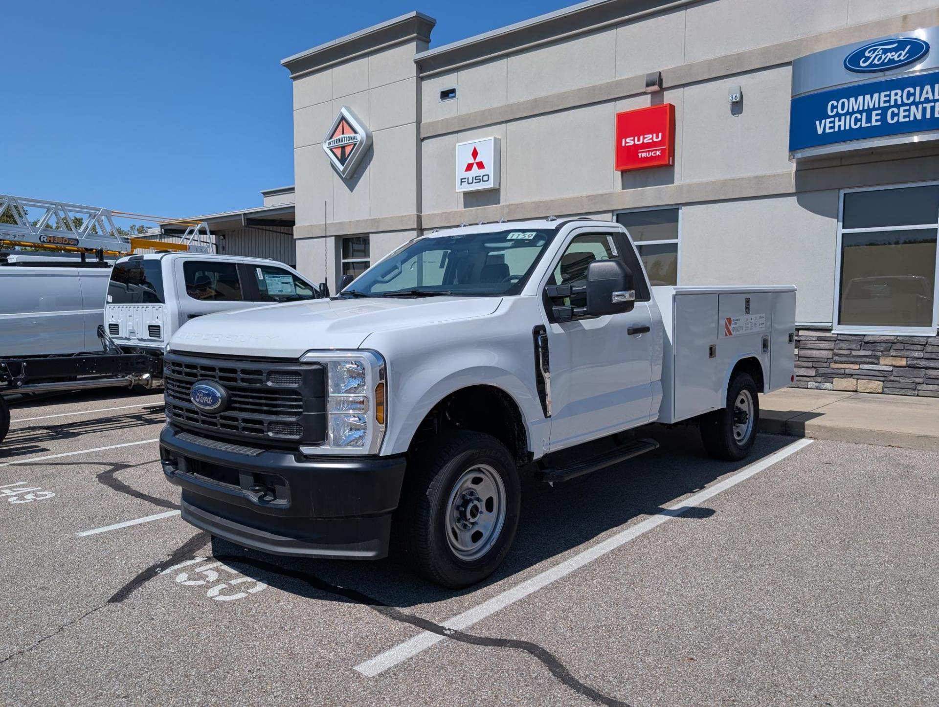 2025 Ford F-350 Regular Cab SRW 4x4 Reading Service Truck for sale #1890833 - photo 1