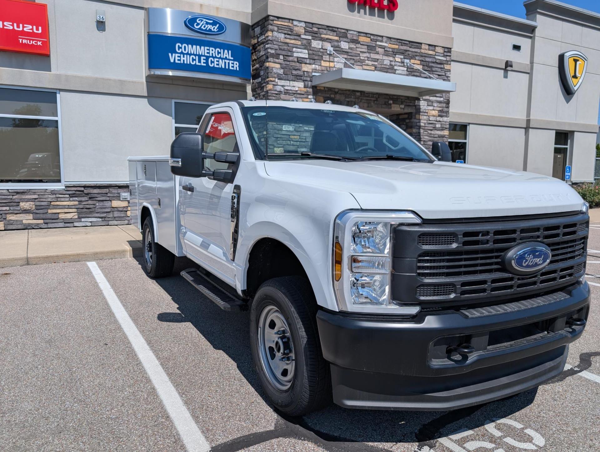 New 2025 Ford F-350 Regular Cab 4x4 Reading U108-SWs 9' Service Truck for sale #1890833 - photo 4