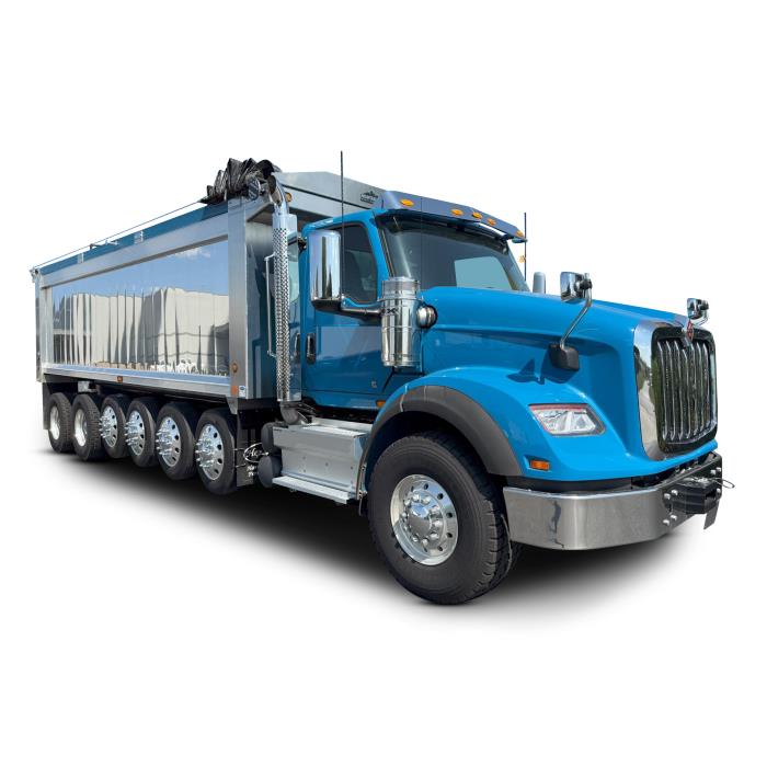 2025 International HX620-0