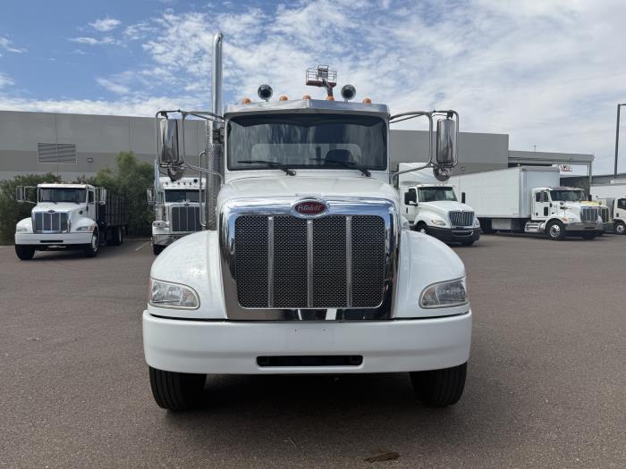 2019 Peterbilt 337-11