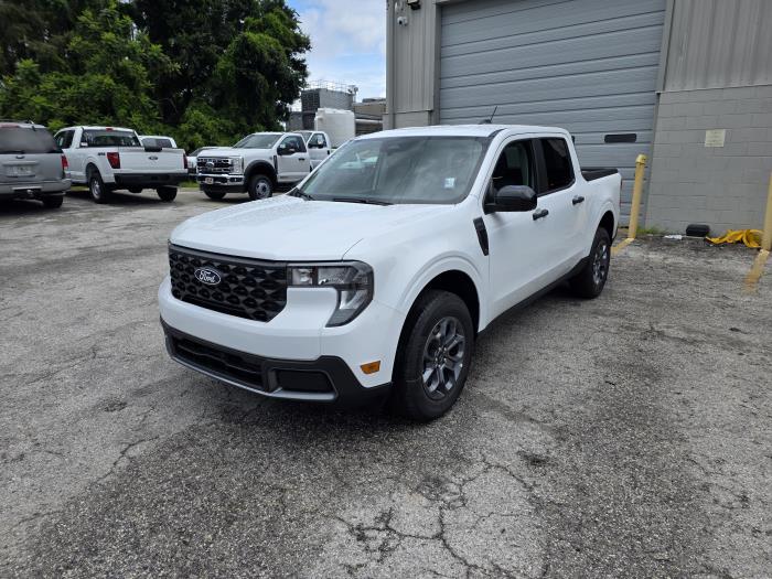 2025 Ford Maverick-1