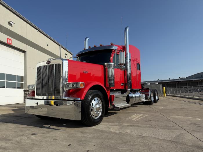 2026 Peterbilt 589-2