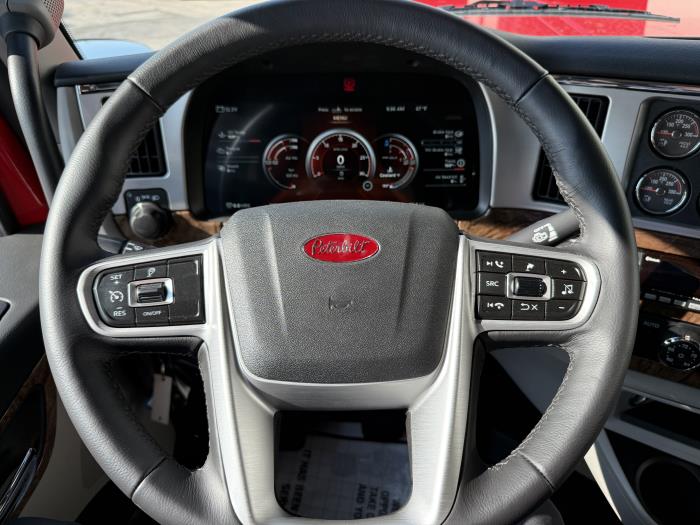2026 Peterbilt 589-30
