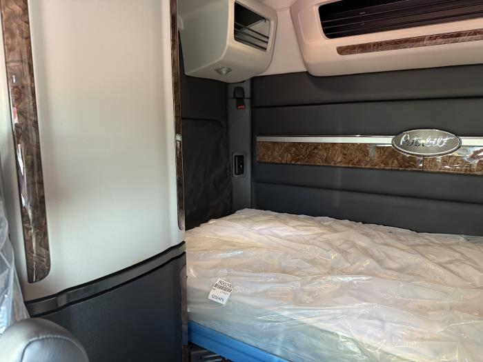 2026 Peterbilt 589-41