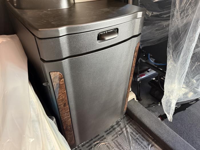 2026 Peterbilt 589-53