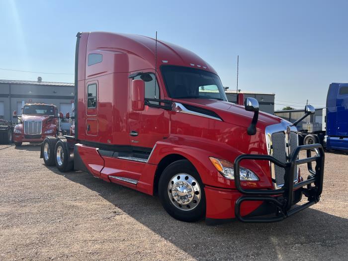 2024 Kenworth T680-2