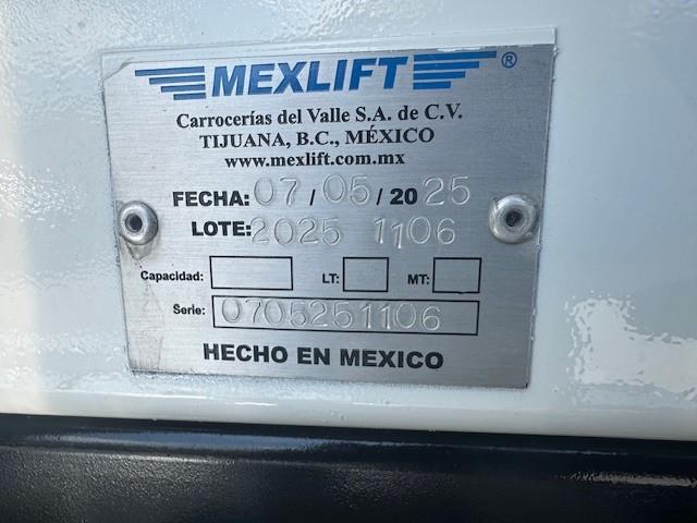 2019 Kenworth T800-9