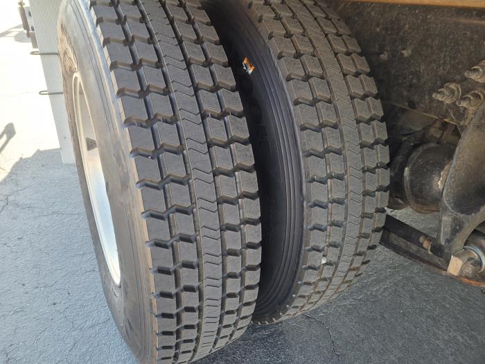 2019 International 4300-10