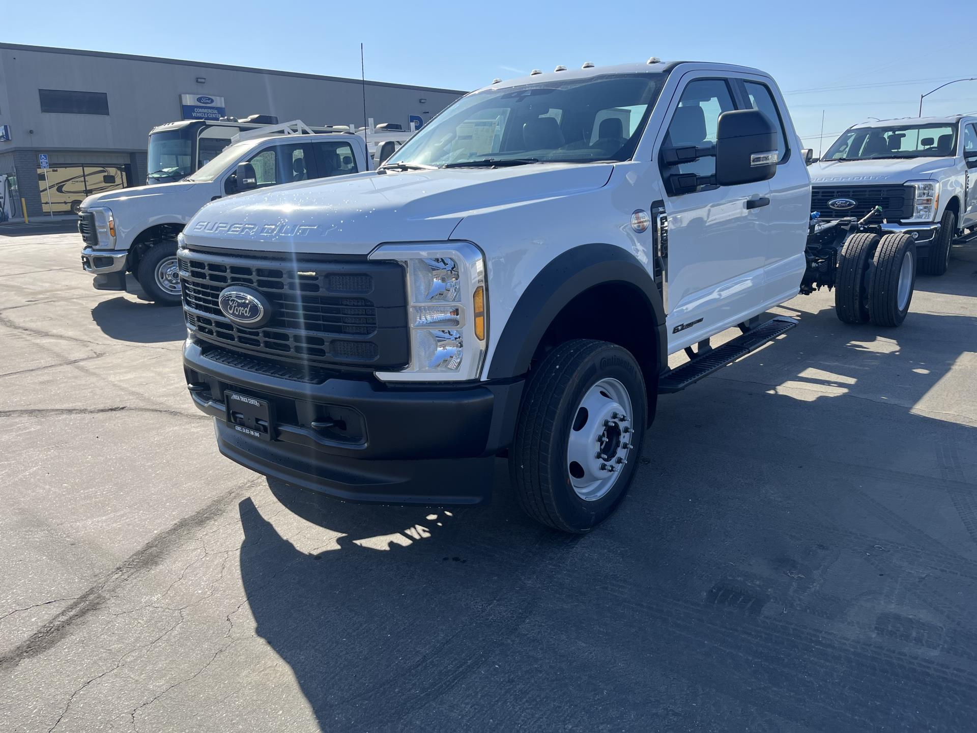 New 2026 Ford F-550 - photo 2