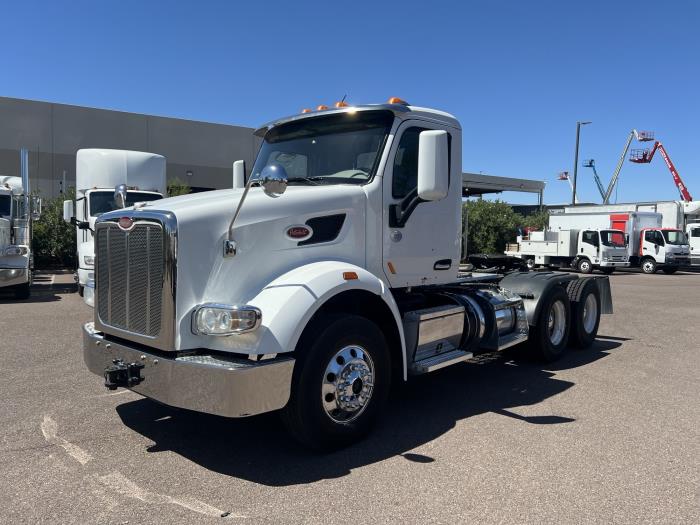 2020 Peterbilt 567 photo 2