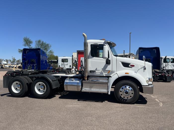 2020 Peterbilt 567-5