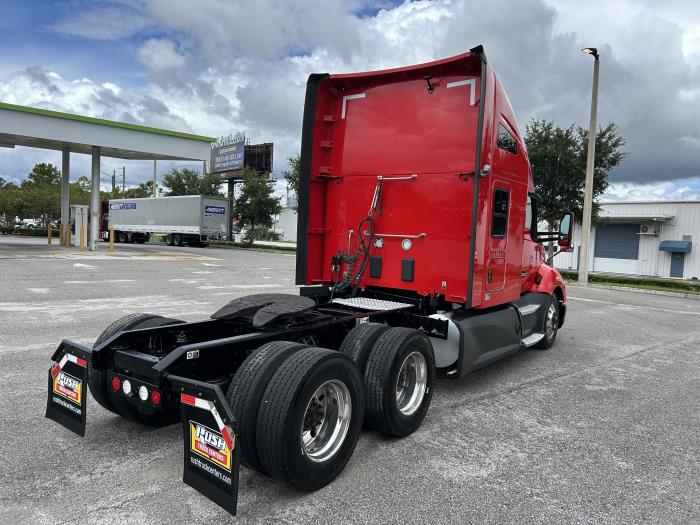 2022 Kenworth T680-5