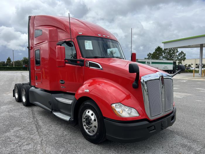 2022 Kenworth T680-8