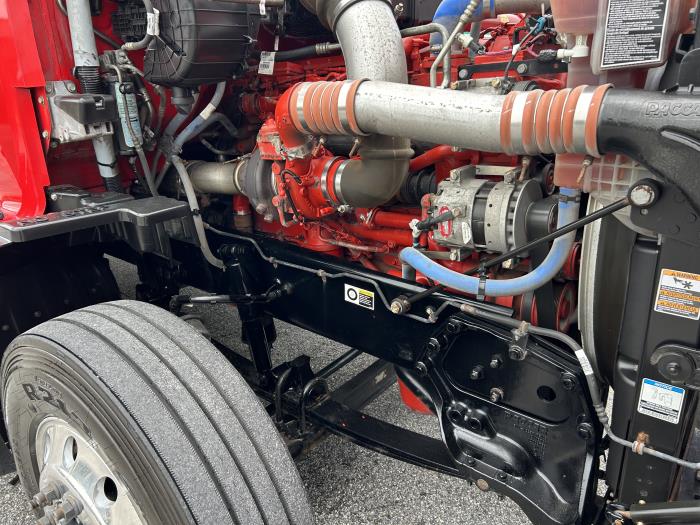 2022 Kenworth T680-10