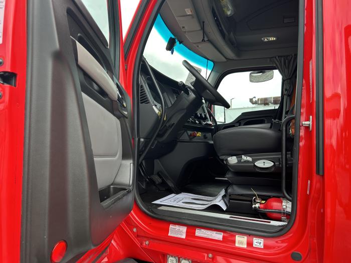 2022 Kenworth T680-11