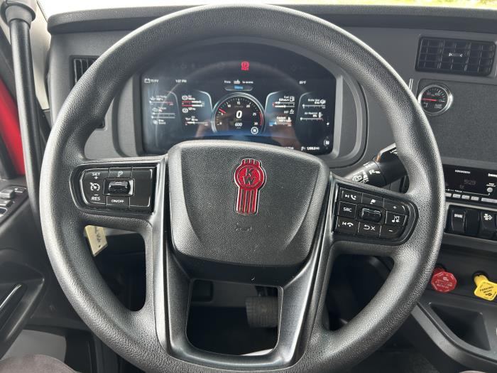 2022 Kenworth T680-16