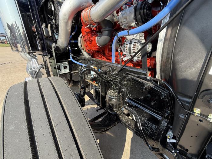 2026 Peterbilt 589-23