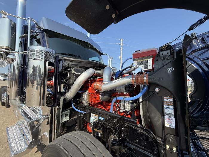 2026 Peterbilt 589-24