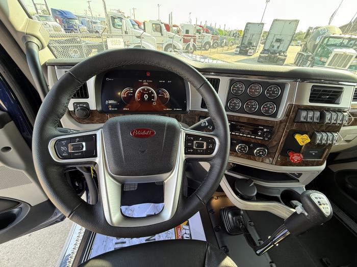 2026 Peterbilt 589-36