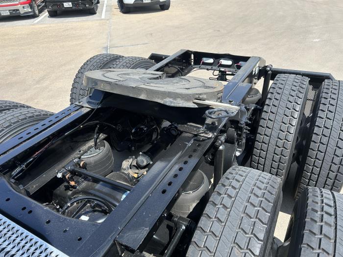 2022 Peterbilt 579-15