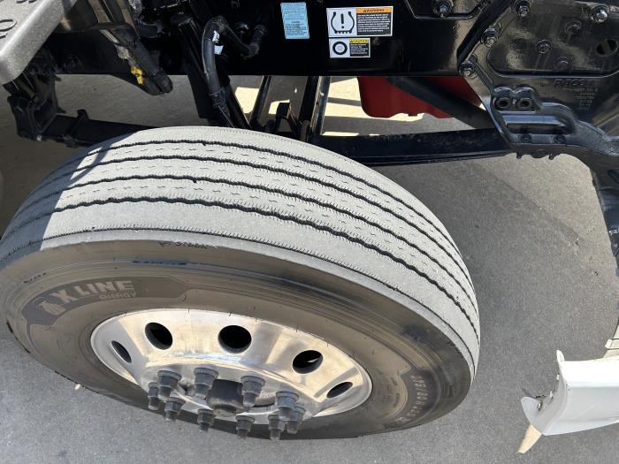 2022 Peterbilt 579-22