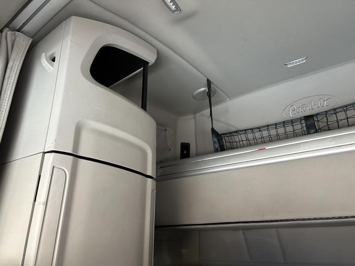 2022 Peterbilt 579-29