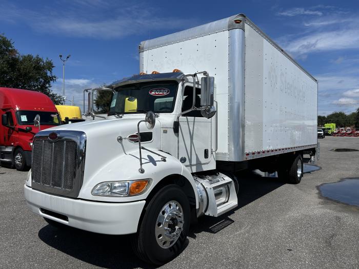 2020 Peterbilt 337-1