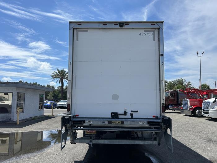 2020 Peterbilt 337-4