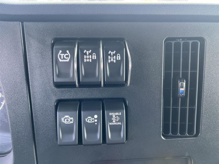 2026 Peterbilt 548-32