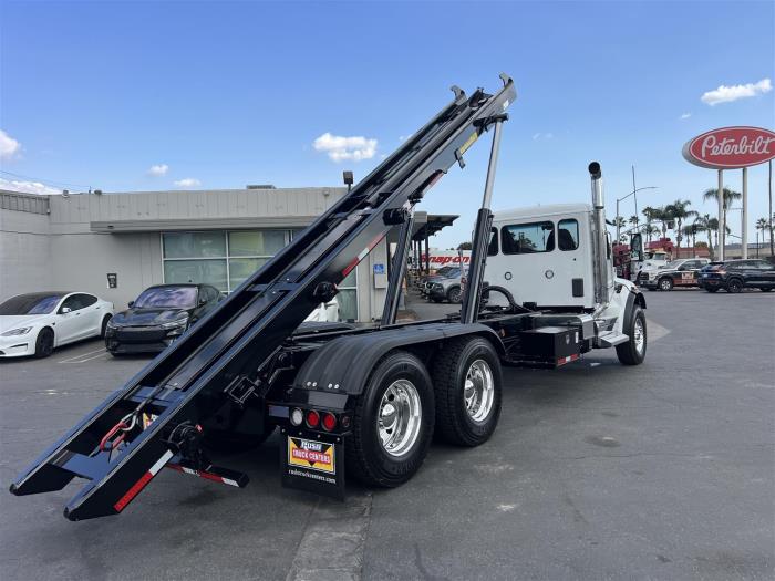 2026 Peterbilt 548-20