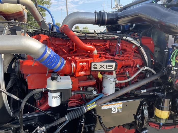 2023 Peterbilt 389-29