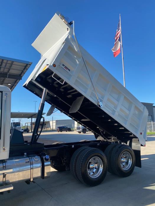 2026 Peterbilt 548-9