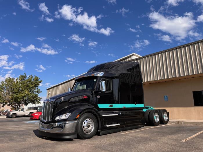 2026 Peterbilt 579-1