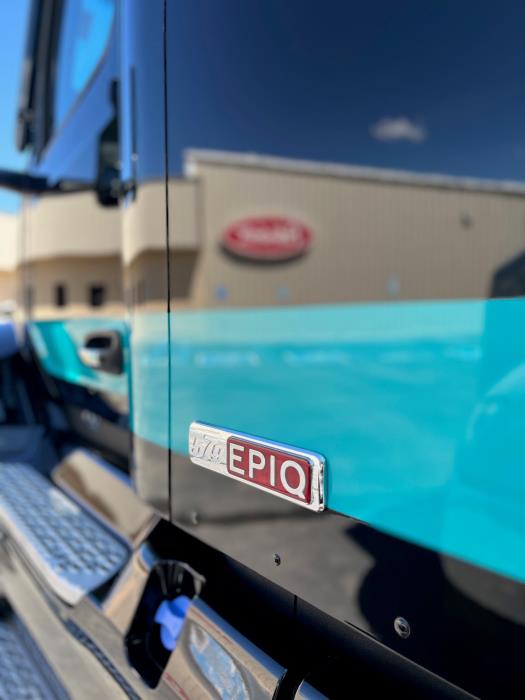 2026 Peterbilt 579-10