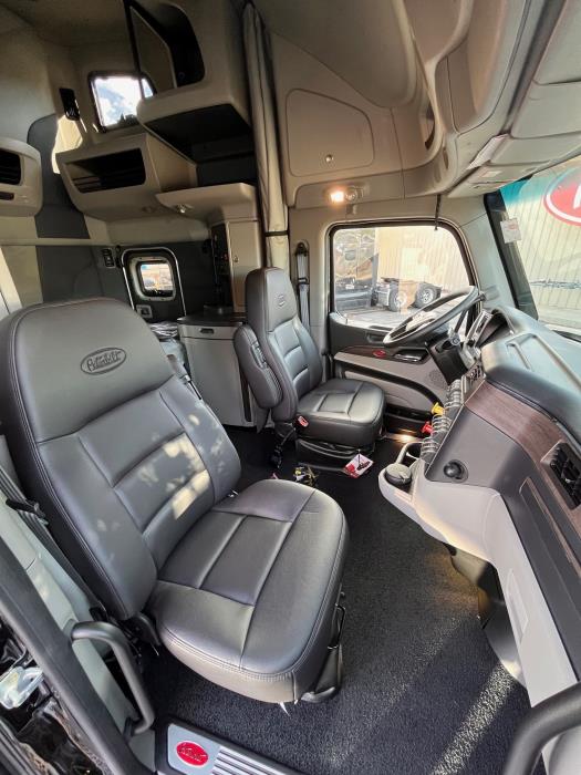 2026 Peterbilt 579-21