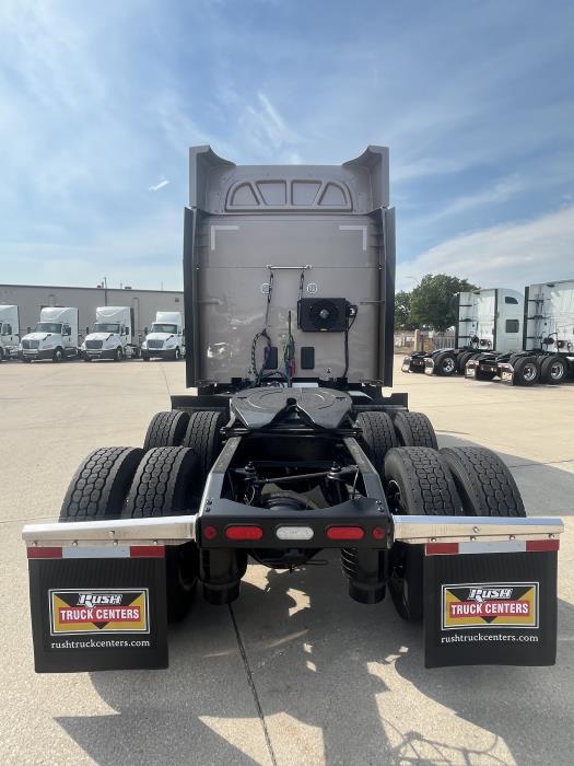 2023 Peterbilt 579-4