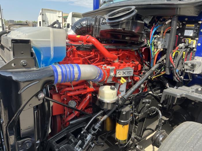 2022 Peterbilt 579-10