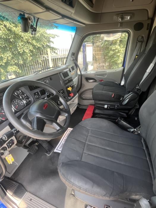 2022 Peterbilt 579-12