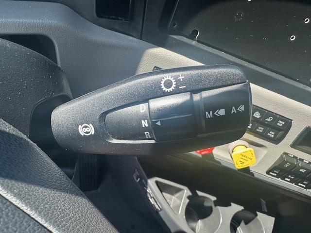 2021 Freightliner Cascadia-6