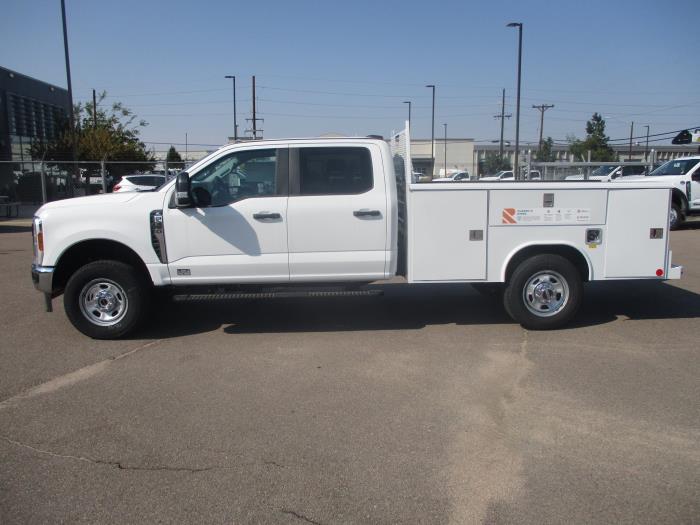 2025 Ford F-350-2