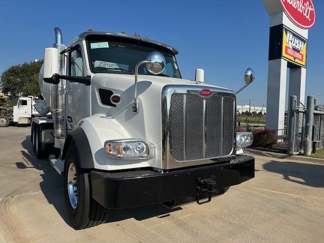 2026 Peterbilt 567-12