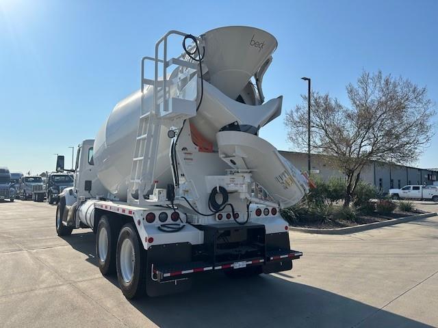 2026 Peterbilt 567-6