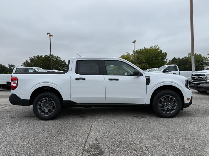 2025 Ford Maverick-5