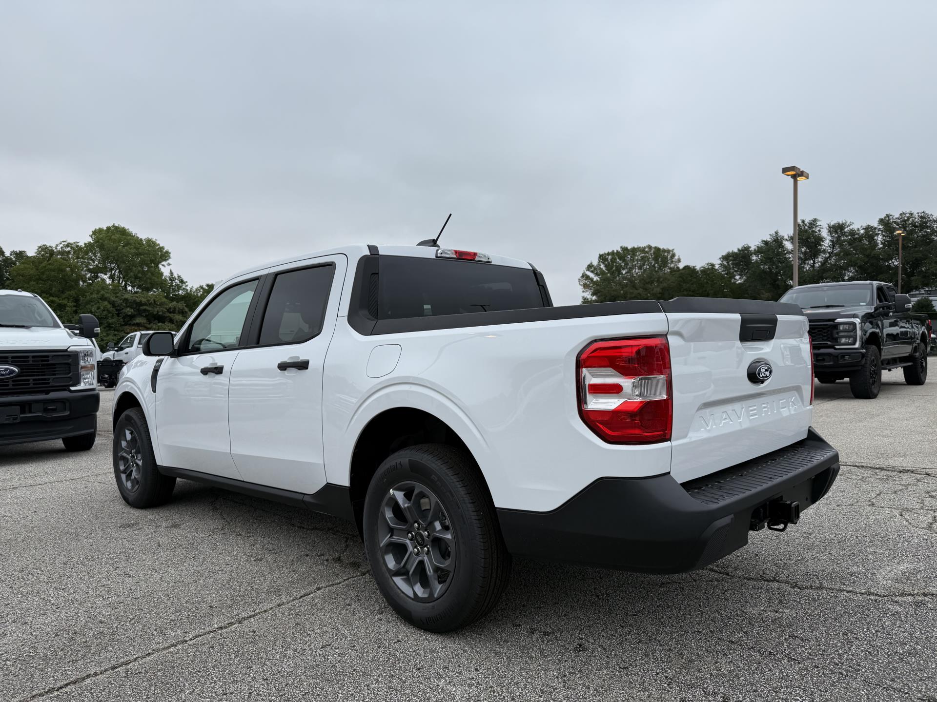 2025 Ford Maverick SuperCrew Cab AWD Pickup for sale #1945653 - photo 2