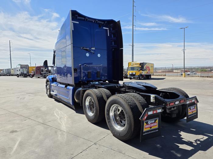 2026 Peterbilt 579-8