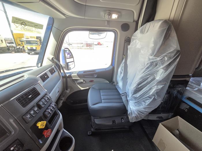 2026 Peterbilt 579-14