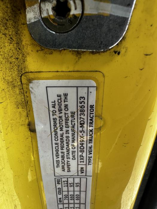 2021 Peterbilt 579-14